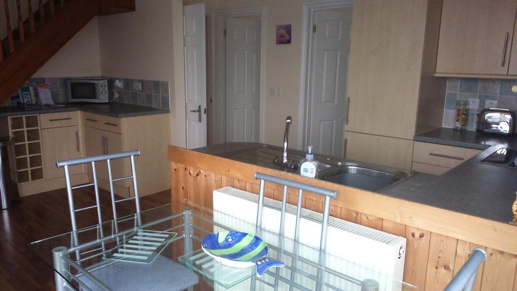 The Boat Yard Apartment Appledore Bagian luar foto