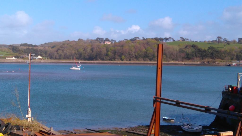 The Boat Yard Apartment Appledore Bagian luar foto