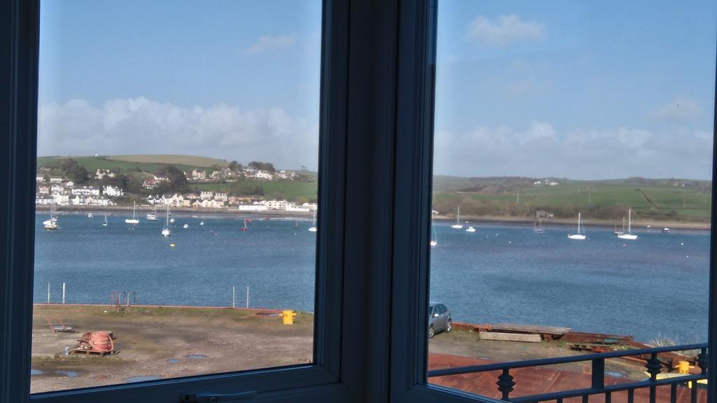 The Boat Yard Apartment Appledore Bagian luar foto
